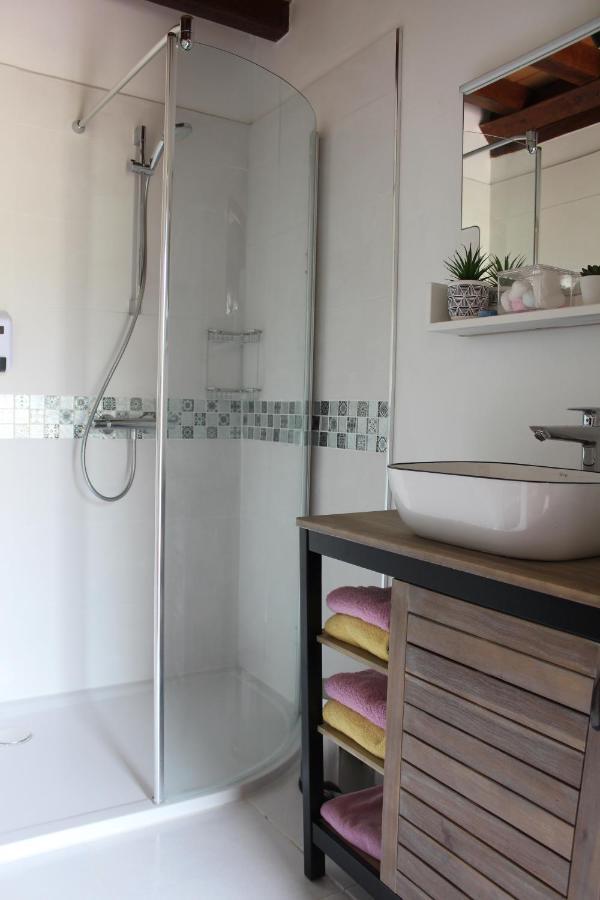 B&B Devalpierre Adult Only Glanville Esterno foto