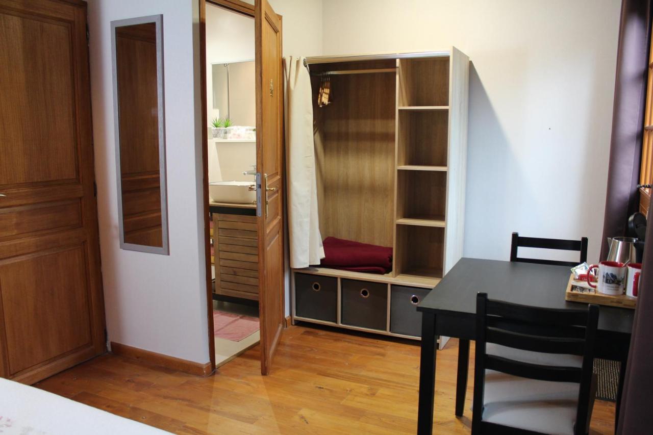 B&B Devalpierre Adult Only Glanville Esterno foto
