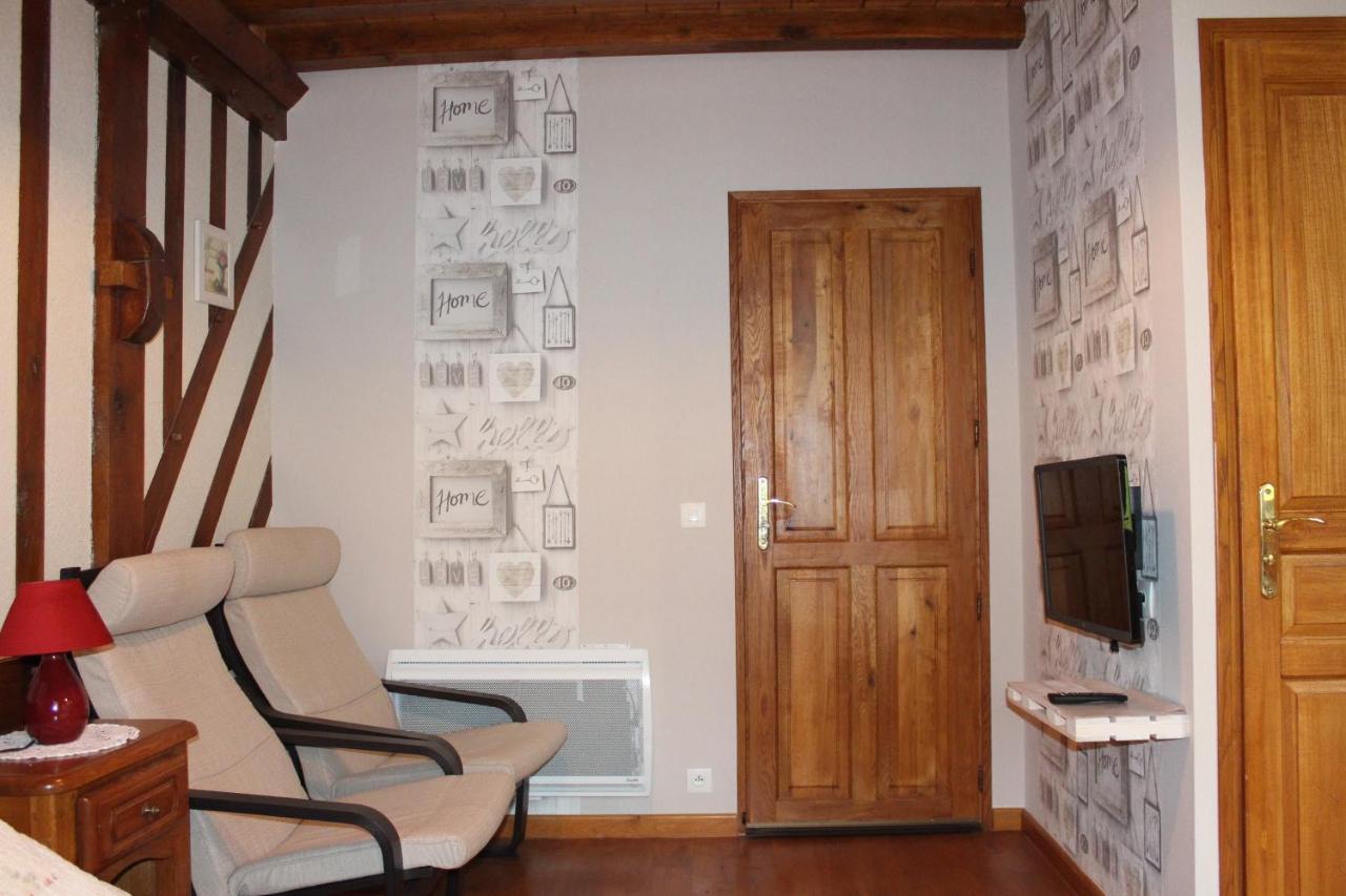B&B Devalpierre Adult Only Glanville Esterno foto