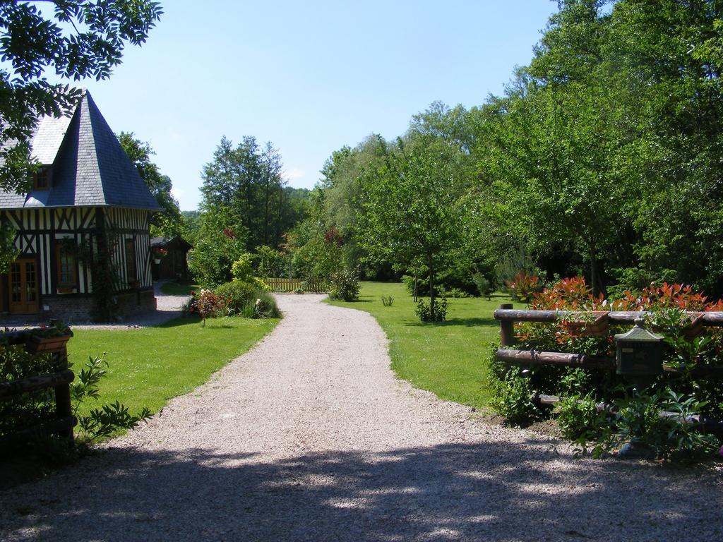 B&B Devalpierre Adult Only Glanville Esterno foto