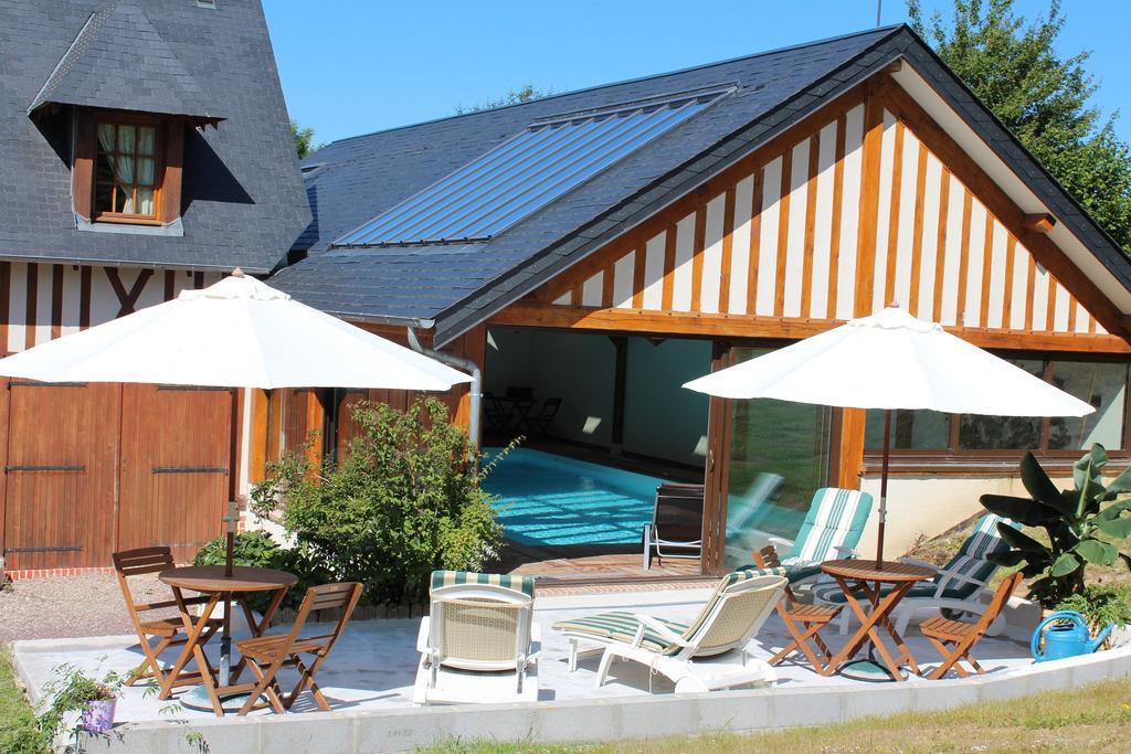B&B Devalpierre Adult Only Glanville Esterno foto