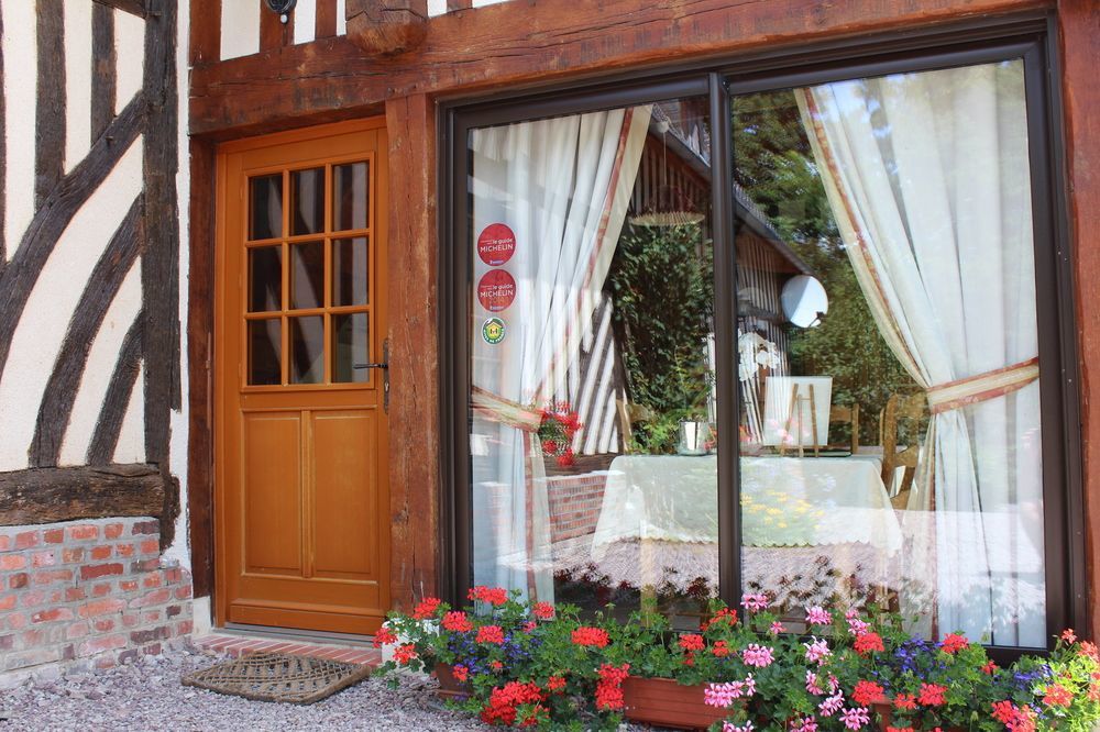 B&B Devalpierre Adult Only Glanville Esterno foto