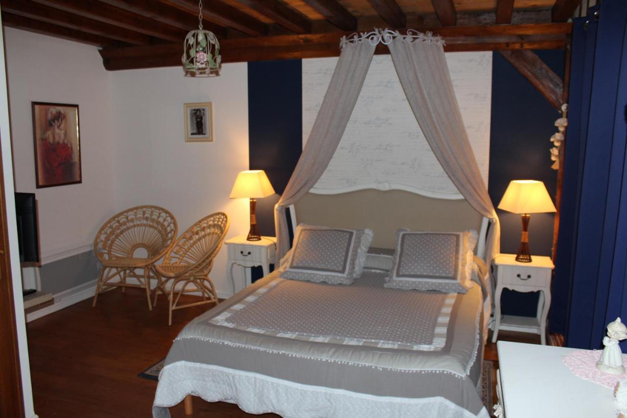B&B Devalpierre Adult Only Glanville Esterno foto