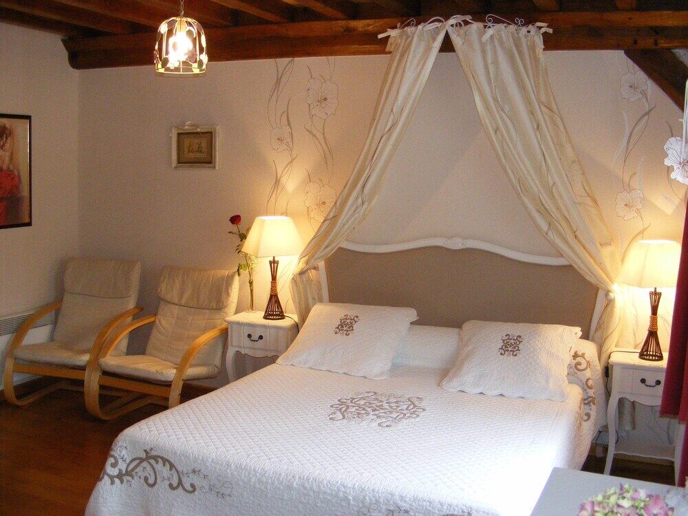 B&B Devalpierre Adult Only Glanville Esterno foto
